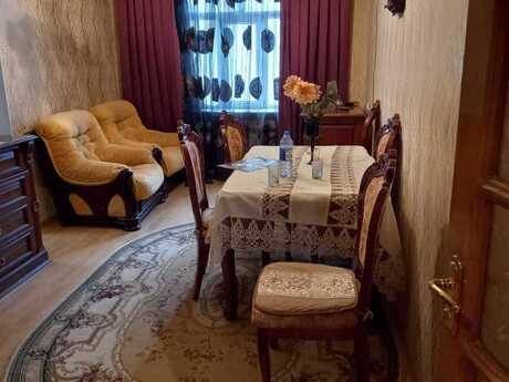2 otaqlı köhnə tikili - Həzi Aslanov m. - 70 m²