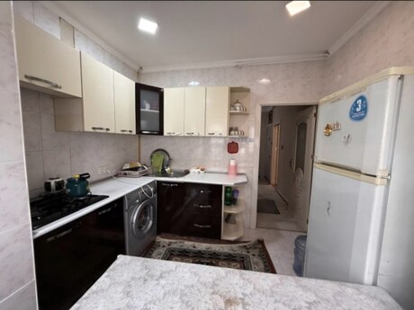 2 otaqlı köhnə tikili - Gənclik m. - 65 m²
