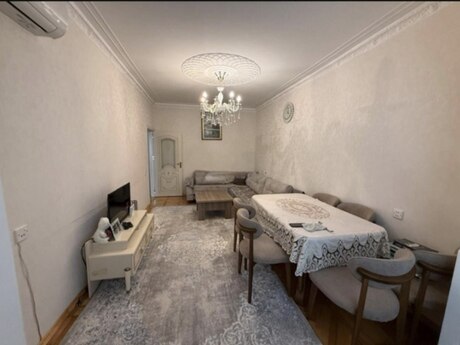 2 otaqlı köhnə tikili - Gənclik m. - 65 m²