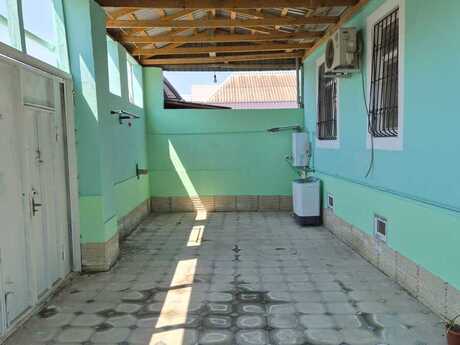 2 otaqlı həyət evi/bağ evi - Zabrat q. - 76 m²
