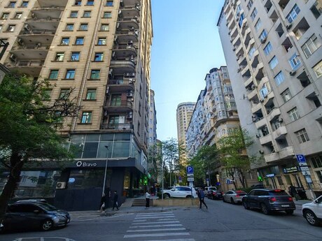 3 otaqlı yeni tikili - Nizami m. - 147 m²