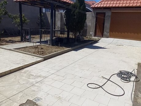 3 otaqlı həyət evi/bağ evi - Saray q. - 95 m²