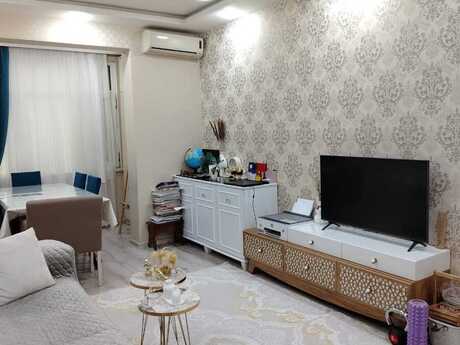 Elan №6121169 - Bakı, Dərnəgül m., 2 otaqlı, 72 m², 15/17 mərtəbə
