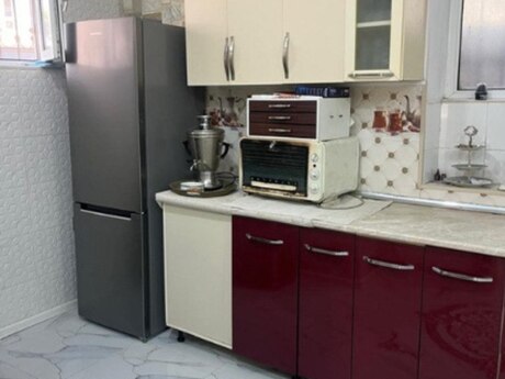 4 otaqlı həyət evi/bağ evi - Avtovağzal m. - 150 m²