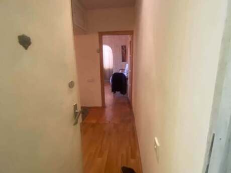 2 otaqlı köhnə tikili - 7-ci mikrorayon q. - 45 m²