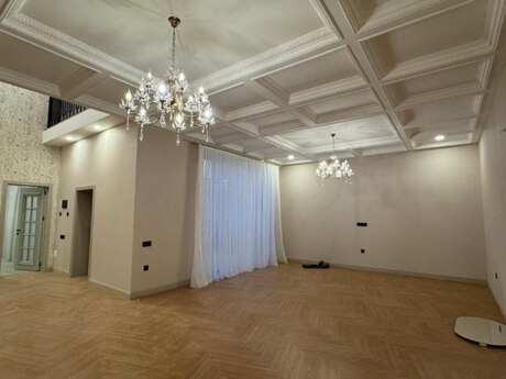 5 otaqlı həyət evi/bağ evi - Səbail r. - 225 m²