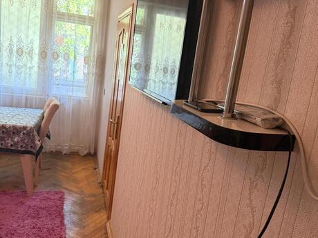 2 otaqlı köhnə tikili - Memar Əcəmi m. - 45 m²