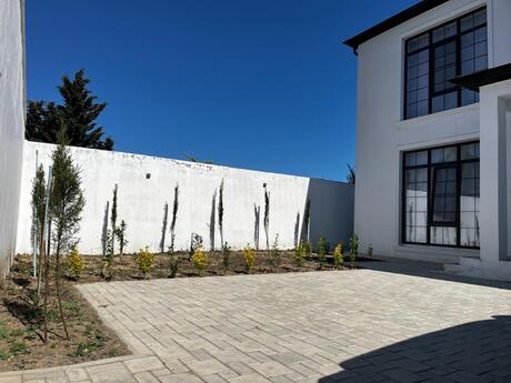 7 otaqlı həyət evi/bağ evi - Badamdar q. - 250 m²