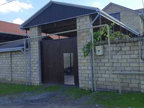 6 otaqlı həyət evi/bağ evi - Gəncə - 360 m²