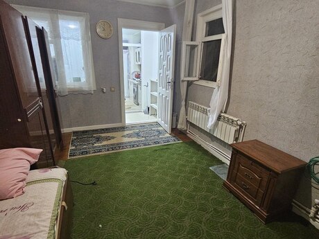 2 otaqlı həyət evi/bağ evi - Azadlıq Prospekti m. - 40 m²