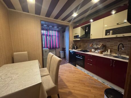 3 otaqlı köhnə tikili - Xalqlar Dostluğu m. - 100 m²