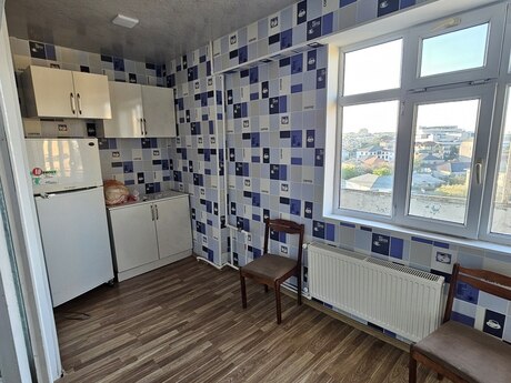 3 otaqlı köhnə tikili - Badamdar q. - 70 m²