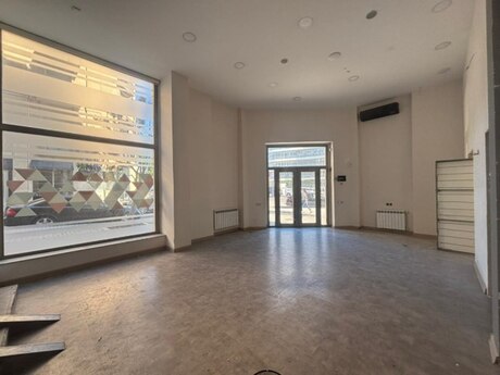 Obyekt - Ağ şəhər q. - 480 m²