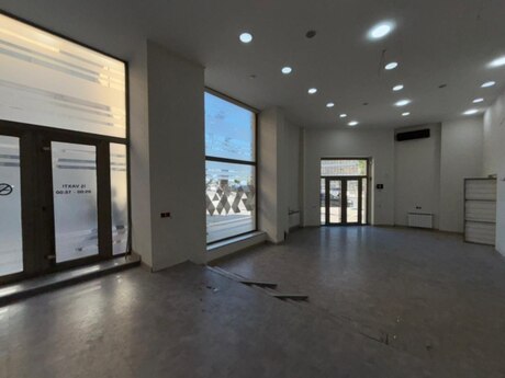 Obyekt - Ağ şəhər q. - 480 m²