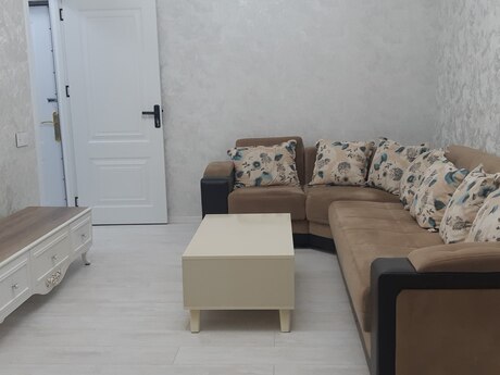 2 otaqlı köhnə tikili - Memar Əcəmi m. - 33 m²