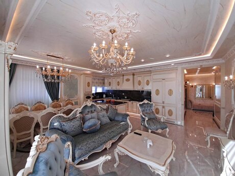 3 otaqlı yeni tikili - 8 Noyabr m. - 142.5 m²