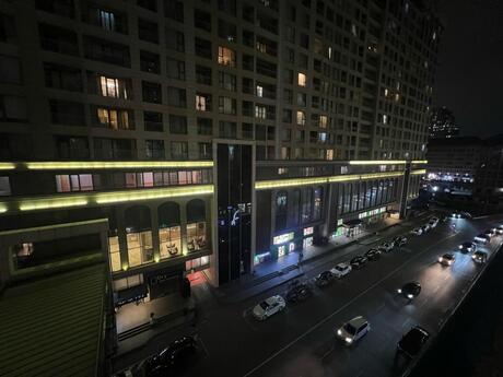 4 otaqlı yeni tikili - Şah İsmayıl Xətai m. - 210 m²