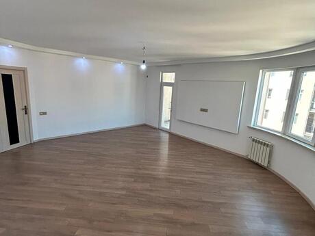 2-комн. новостройка - м. Иншаатчылар - 93 м²