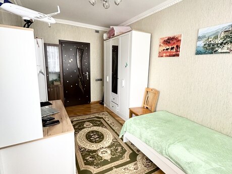 4-комн. новостройка - м. Нариман Нариманов - 153 м²