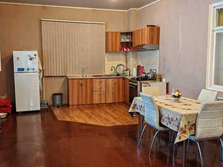 3 otaqlı həyət evi/bağ evi - Mərdəkan q. - 102 m²