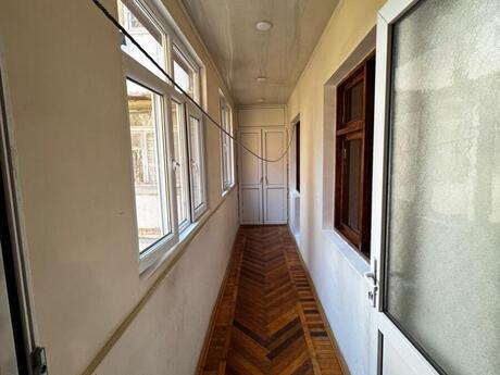 2 otaqlı köhnə tikili - Gənclik m. - 73 m²