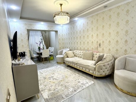 4 otaqlı köhnə tikili - İnşaatçılar m. - 110 m²