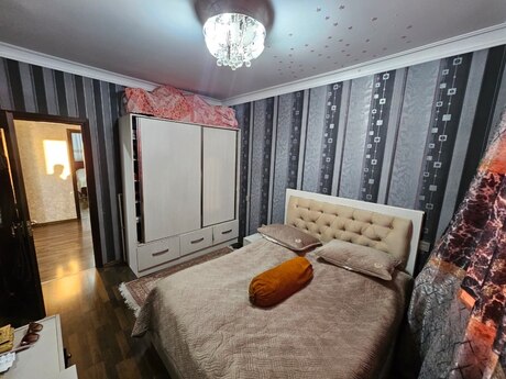 3 otaqlı köhnə tikili - Yeni Günəşli q. - 75 m²