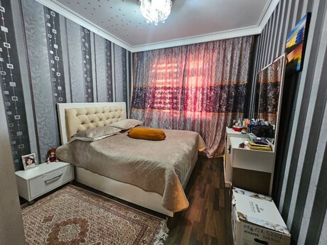 3 otaqlı köhnə tikili - Yeni Günəşli q. - 75 m²
