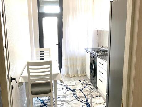 2 otaqlı yeni tikili - Neftçilər m. - 80 m²