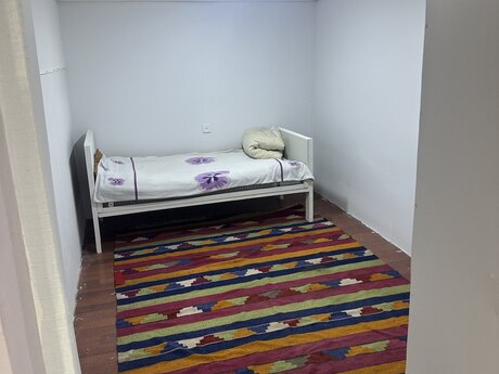 3 otaqlı köhnə tikili - Nizami m. - 75 m²