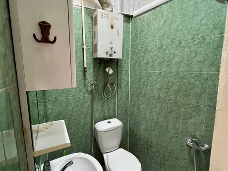 2 otaqlı köhnə tikili - Sahil m. - 50 m²