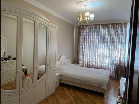 3-комн. новостройка - м. Иншаатчылар - 120 м²