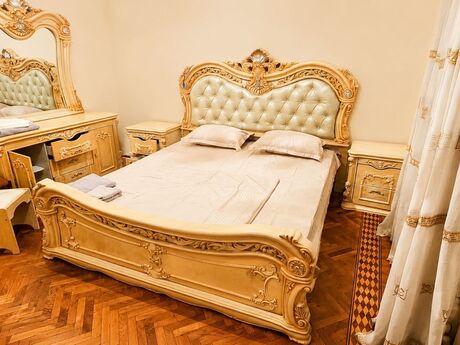 4 otaqlı köhnə tikili - Sahil m. - 160 m²