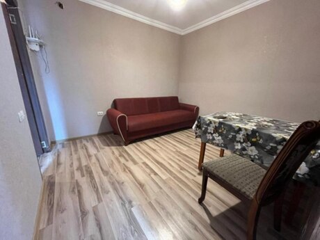 2 otaqlı köhnə tikili - Nəriman Nərimanov m. - 38 m²