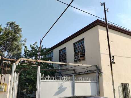 6 otaqlı həyət evi/bağ evi - Qobustan q. - 200 m²