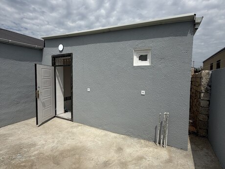 2 otaqlı həyət evi/bağ evi - Ramana q. - 60 m²