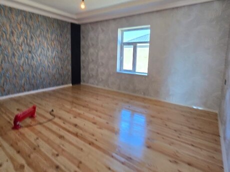 4 otaqlı həyət evi/bağ evi - Binə q. - 130 m²