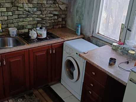 2 otaqlı köhnə tikili - Memar Əcəmi m. - 40 m²