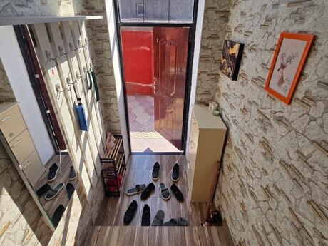 3 otaqlı həyət evi/bağ evi - Binə q. - 100 m²