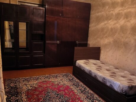3 otaqlı köhnə tikili - Həzi Aslanov m. - 68 m²