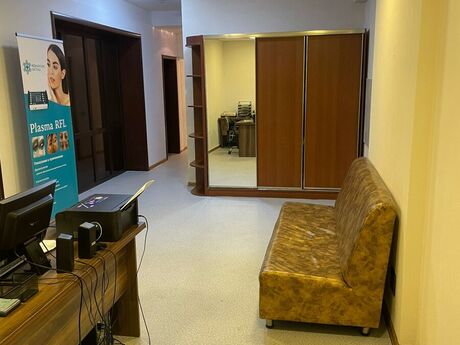 8 otaqlı ofis - Nəsimi r. - 340 m²