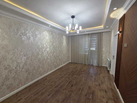 3 otaqlı köhnə tikili - Azadlıq Prospekti m. - 55 m²
