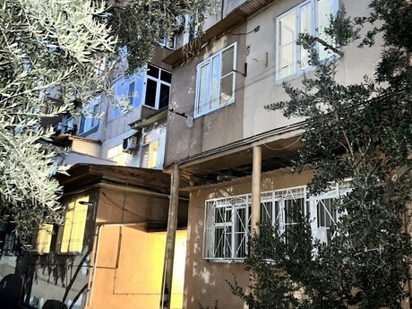 3 otaqlı köhnə tikili - Azadlıq Prospekti m. - 55 m²