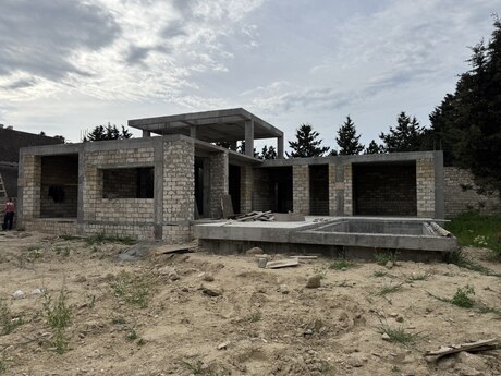 5-комн. дом/дача - пос. Мардакан - 250 м²