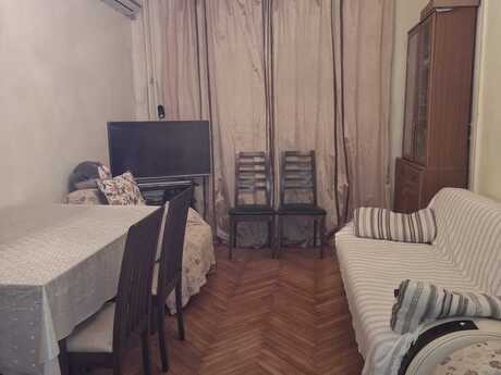 2 otaqlı köhnə tikili - Xətai r. - 60 m²