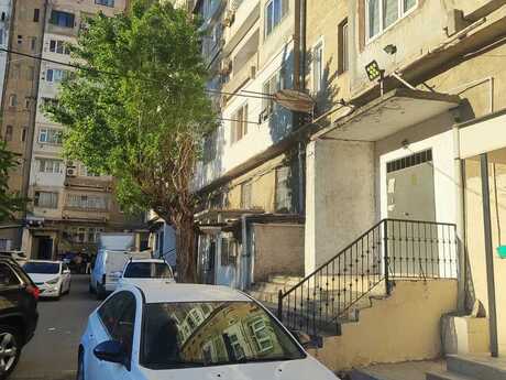 3 otaqlı köhnə tikili - 20 Yanvar m. - 87 m²