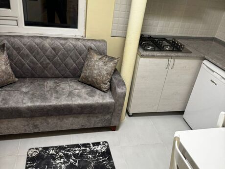 1 otaqlı köhnə tikili - Sahil m. - 24 m²