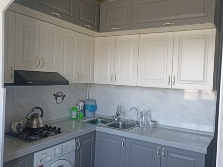 3 otaqlı köhnə tikili - Sahil q. - 78 m²