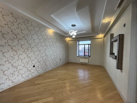 Bayılda 3 otaqlı yeni tikili mənzil satılır, 135 m², 285 000 AZN, şəkil 3 / 10