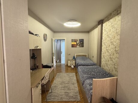 3 otaqlı köhnə tikili - Nəriman Nərimanov m. - 85 m²